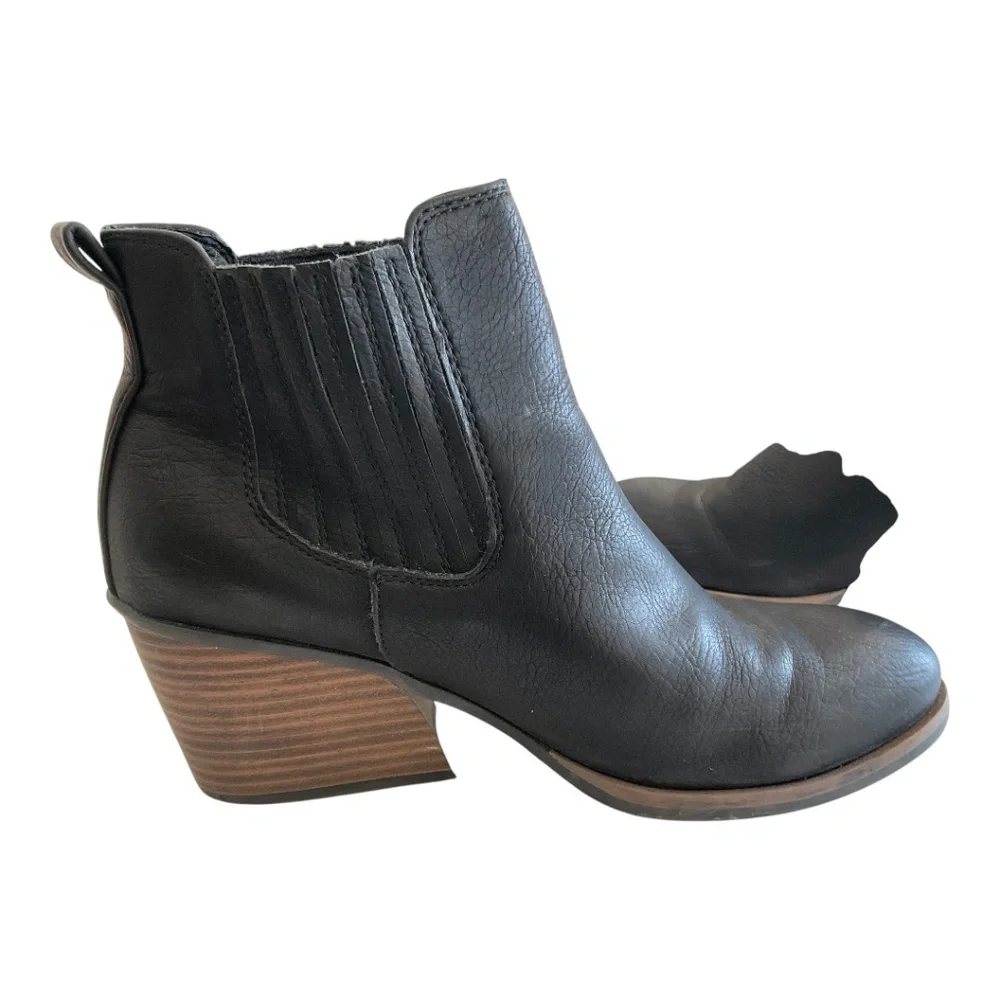 KORKS Hadley Leather Ankle Boots‎